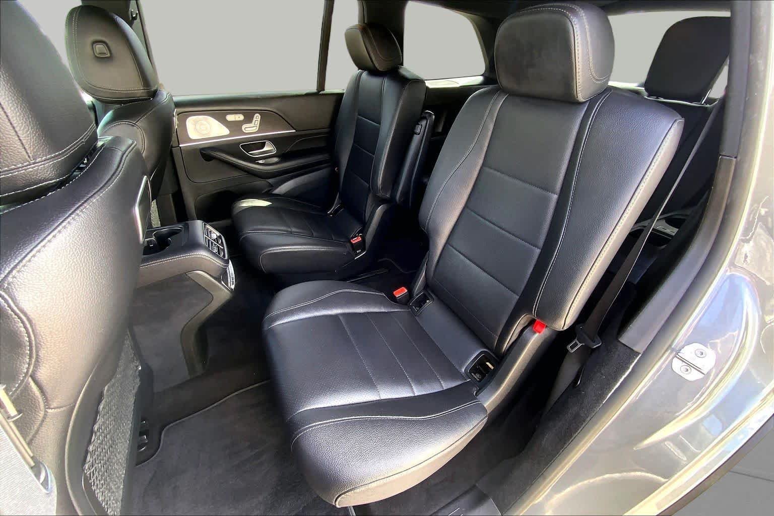 Used 2020 Gray Metallic Mercedes-Benz GLS 450 image 21