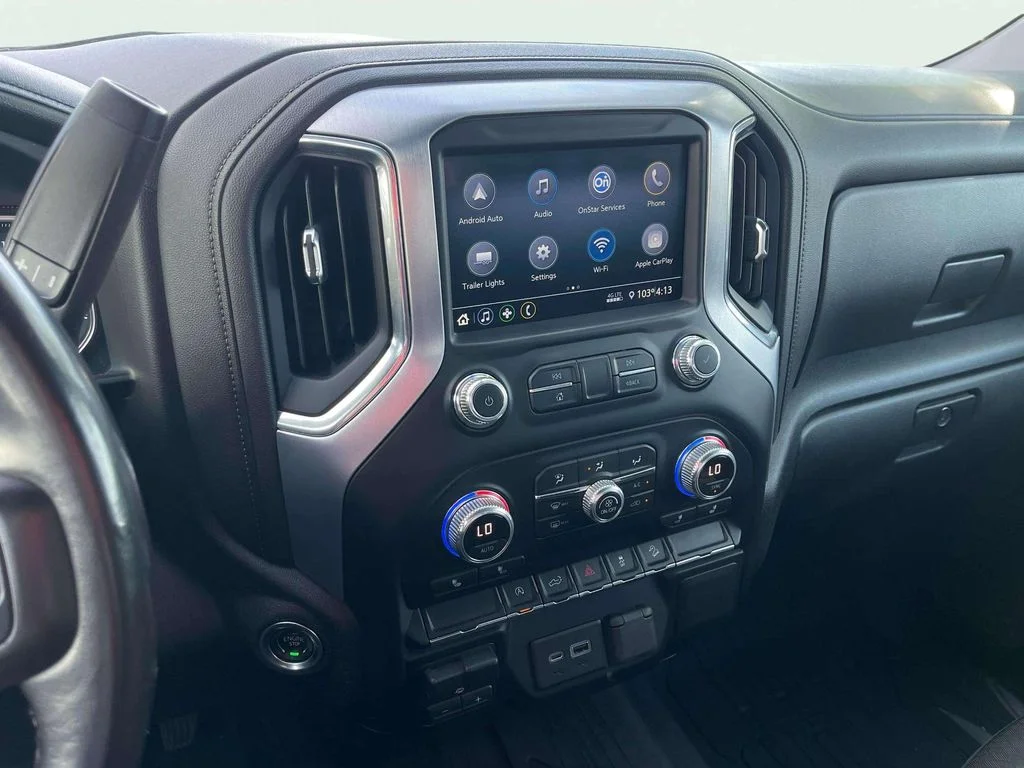 Used 2021 Summit White GMC Elevation image 9