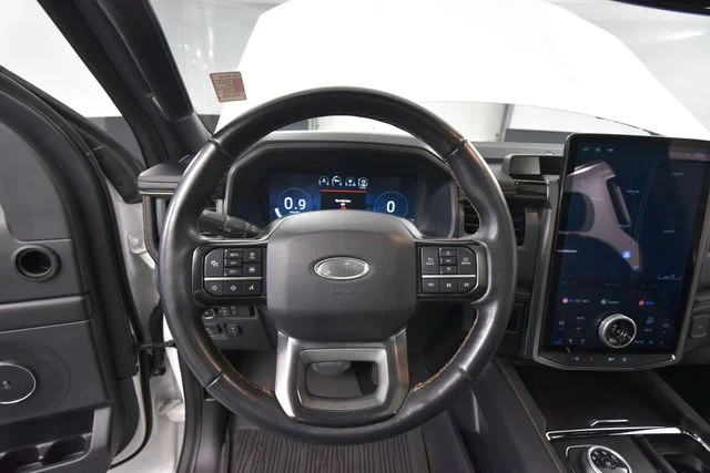 Used 2024 White Ford Platinum image 20