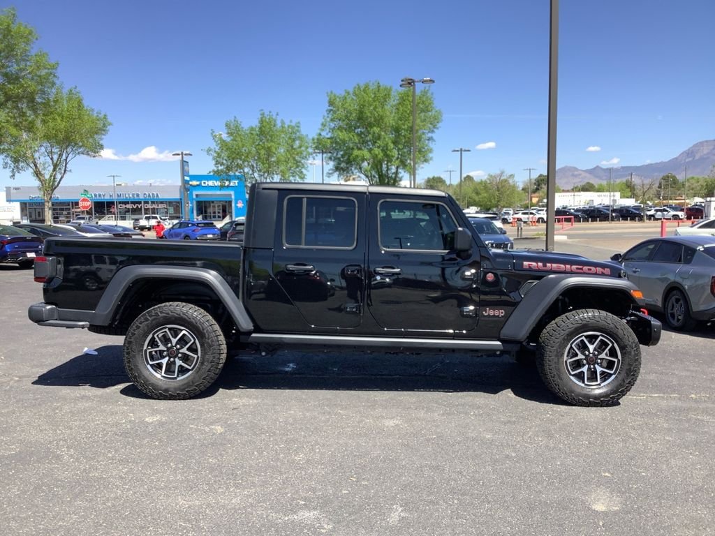 Used 2024 Black Jeep Rubicon image 24