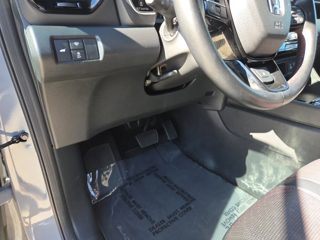 Certified Used 2025 Sonic Gray Pearl Honda AWD Black Edition image 34