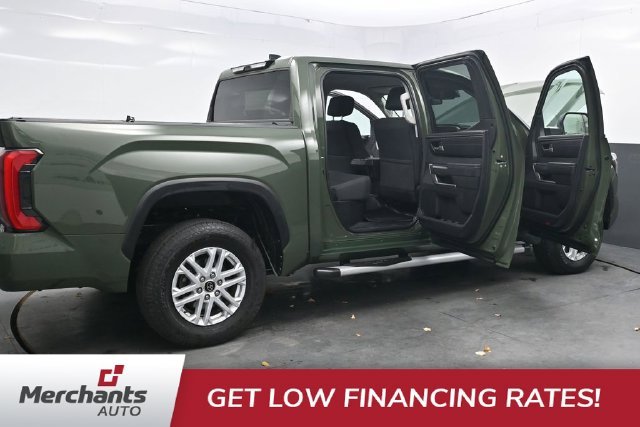 Used 2022 Green Toyota SR5 image 48