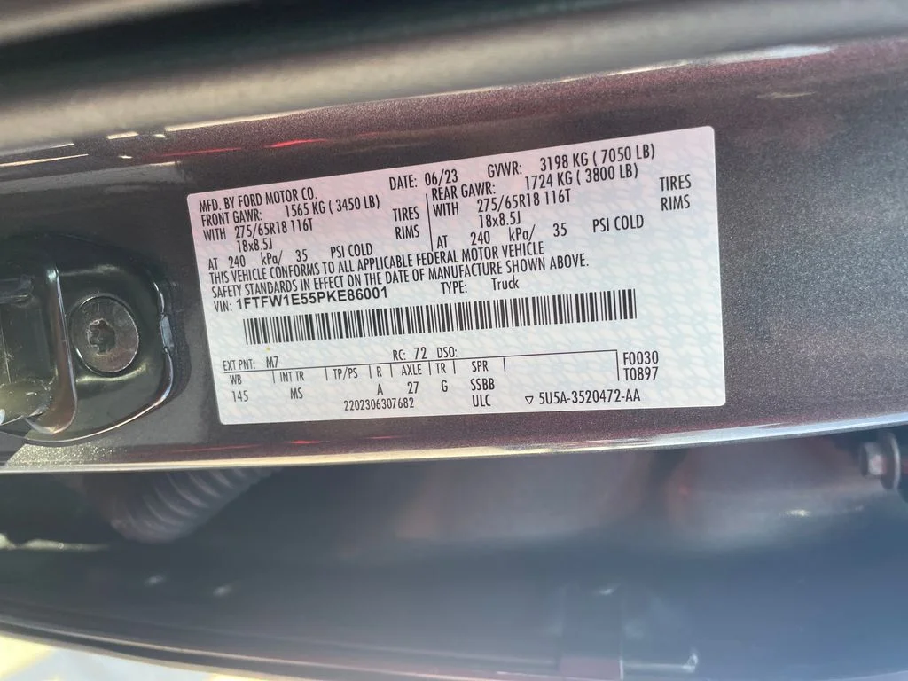 Used 2023 Gray Ford XLT image 30