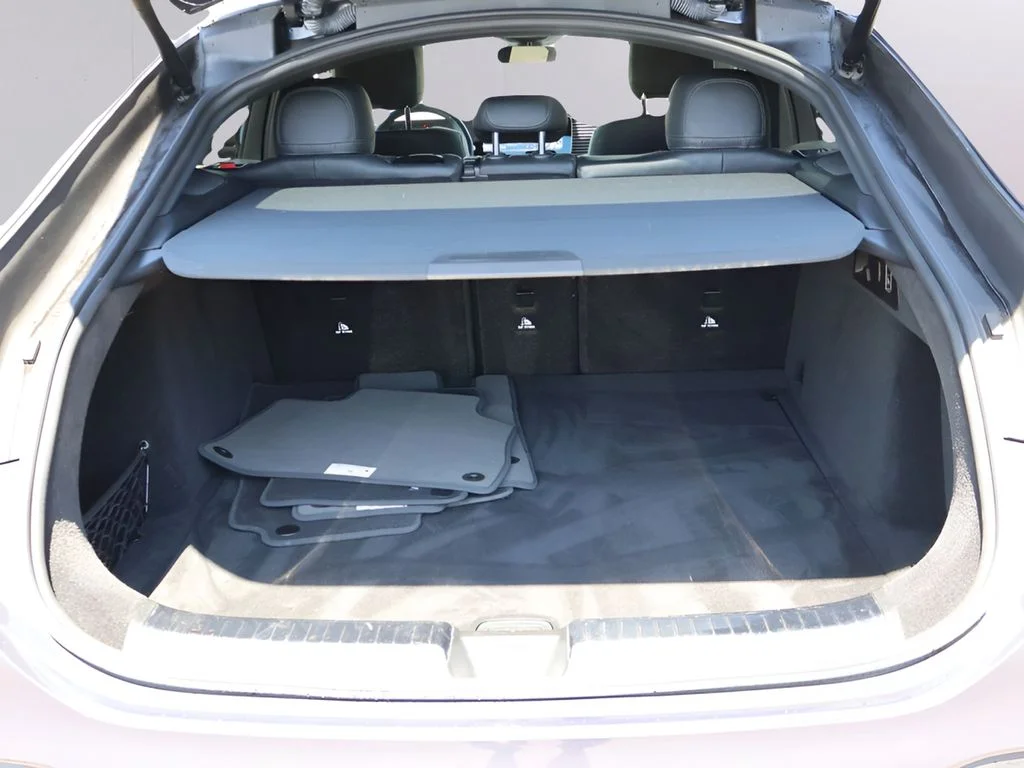 Used 2024 Twilight Blue Metallic Mercedes-Benz GLE 53 AMG® image 18