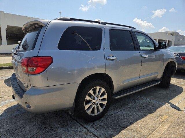 Used 2012 Silver Sky Metallic TOYOTA Limited image 3