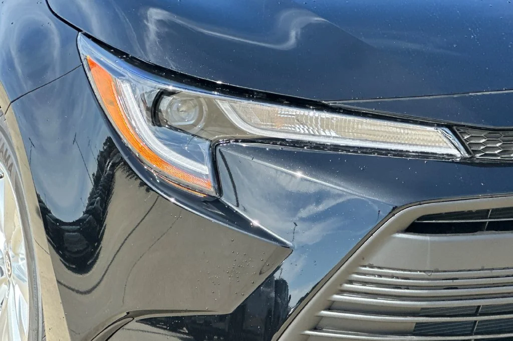 New 2027 Inked Toyota  LE image 28