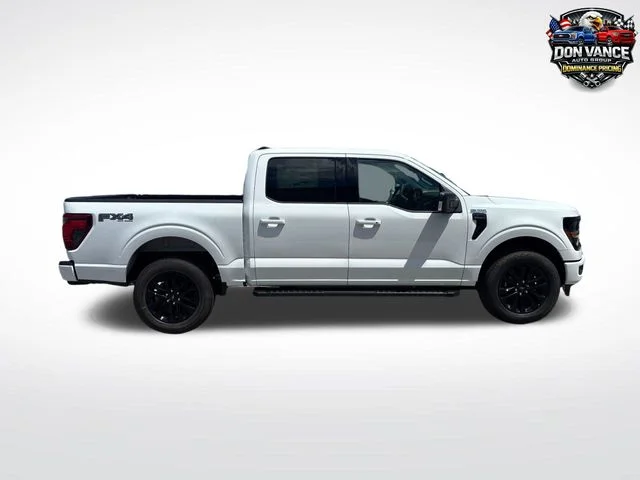 New 2026 Oxford White Ford XLT image 6