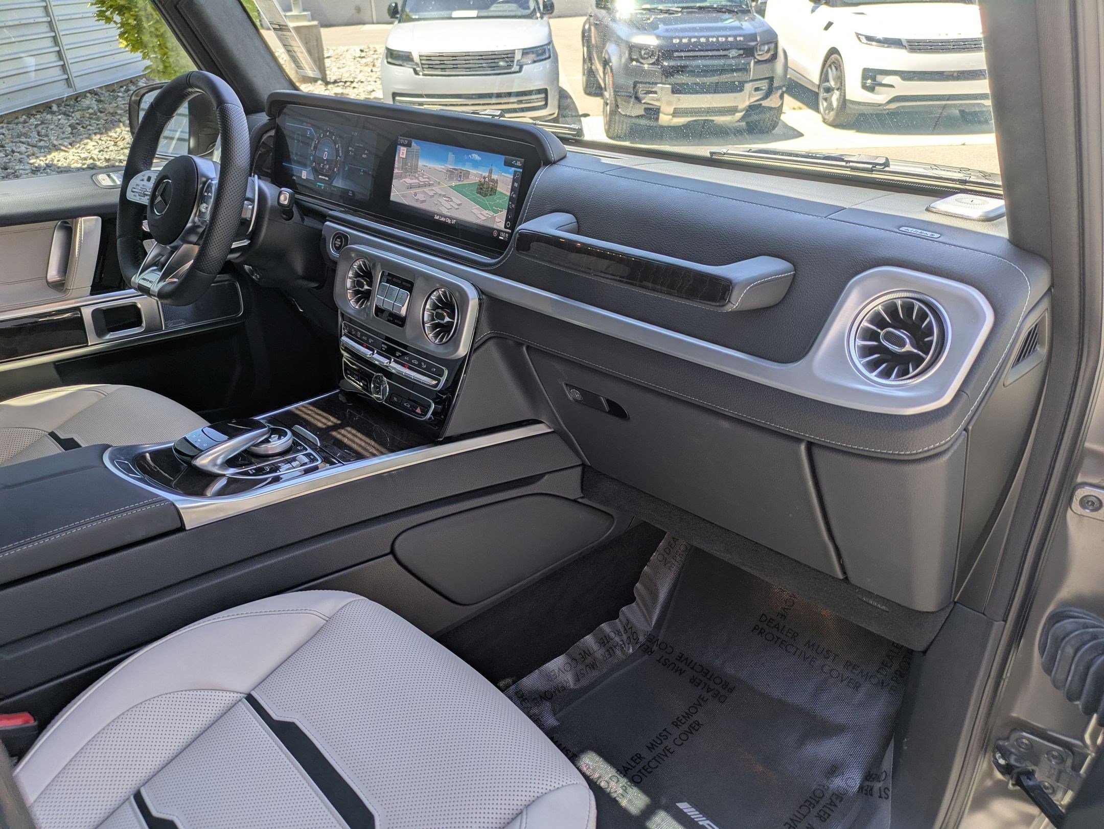 Certified Used 2023 MANUFAKTUR dark olive Green magno Mercedes-Benz AMG® G 63 image 31