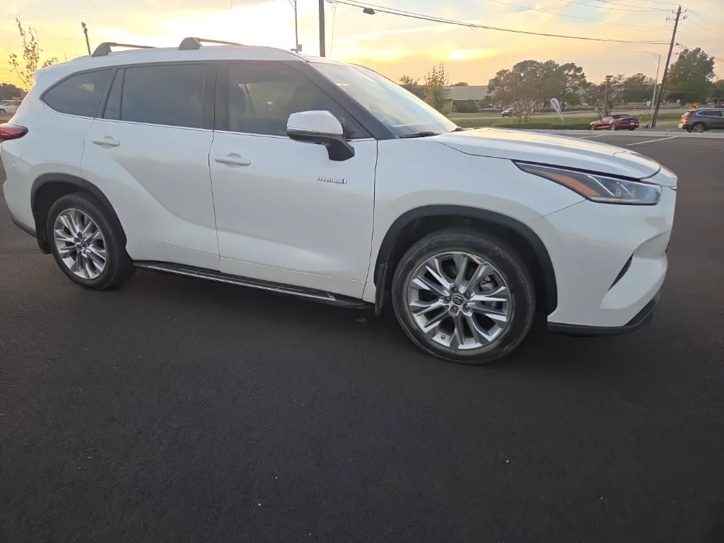 Used 2020 White Toyota Limited image 19