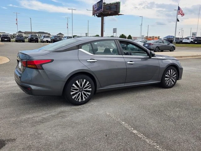 Used 2024 Gray Nissan 2.5 SV image 14