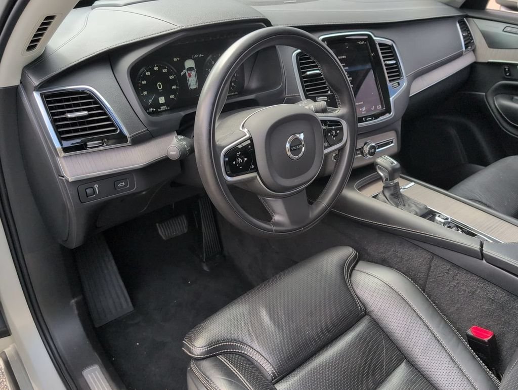 Used 2020 Beige Volvo T6 Inscription image 13