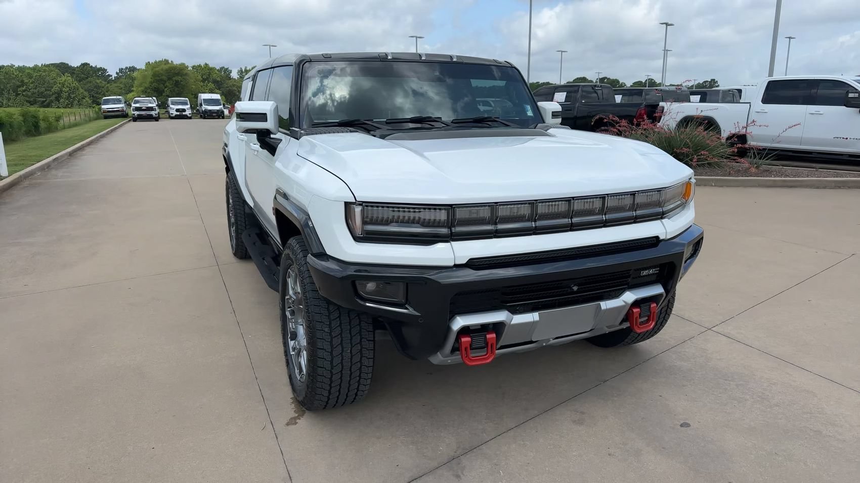 Used 2025 GMC HUMMER EV 3X with VIN 1GKB0RDC3SU107349 for sale in Longview, TX