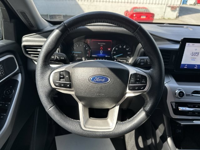 Used 2022 Agate Black Metallic Ford XLT image 20