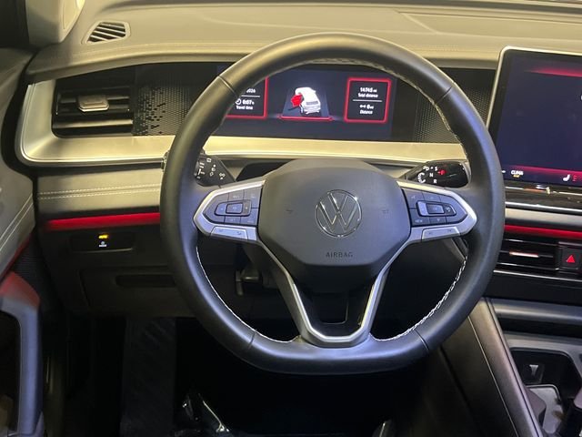 Certified Used 2025 Silver Volkswagen 2.0T SE image 20