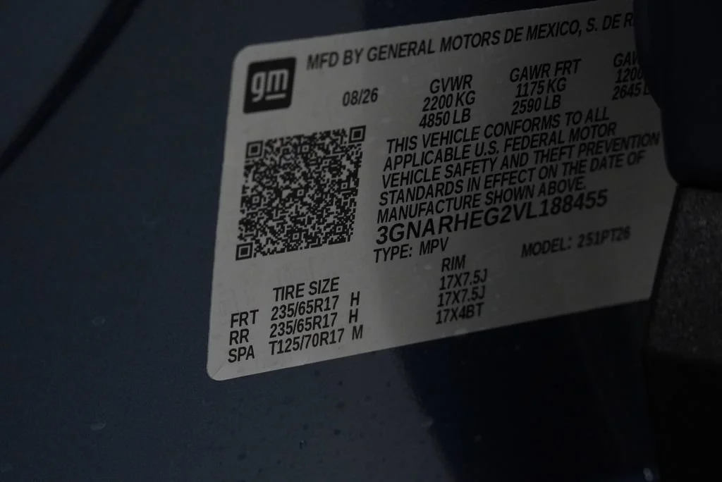 New 2027 Lakeshore Blue Metallic Chevrolet LT image 42
