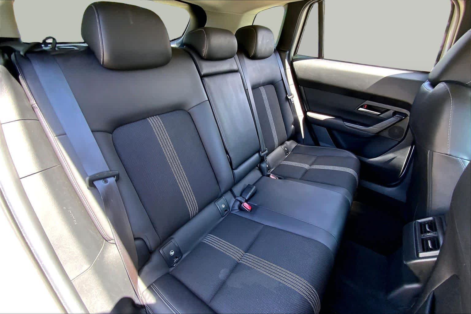 Used 2025 Wind Chill Pearl Mazda 2.5 S Preferred Package image 19