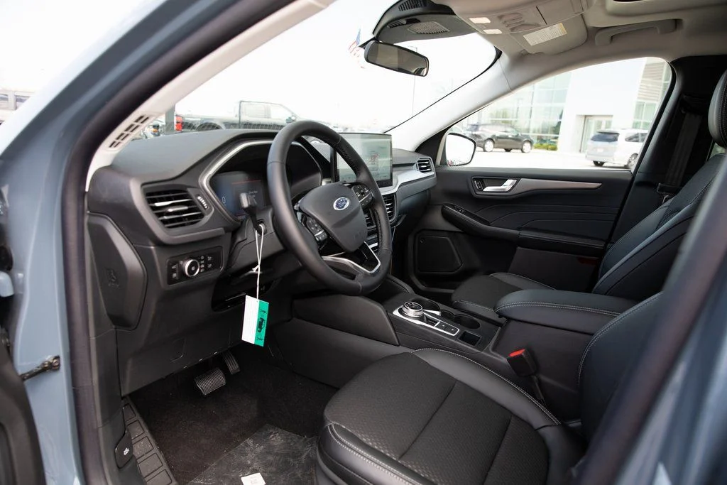 2025 Ford Escape Plug-in hybrid PHEV - Photo 18