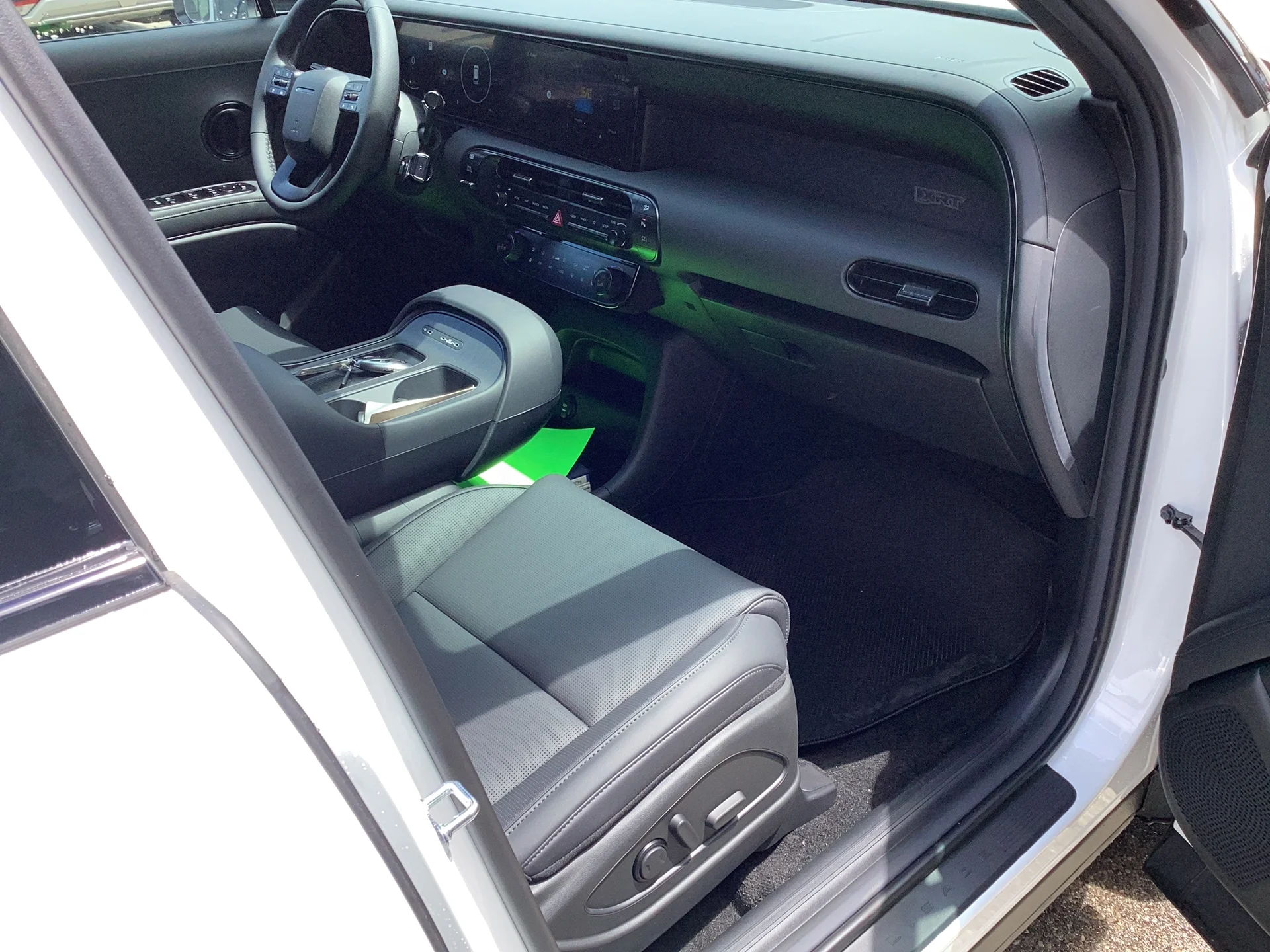 New 2026 Creamy White Pearl Hyundai XRT Pro image 14