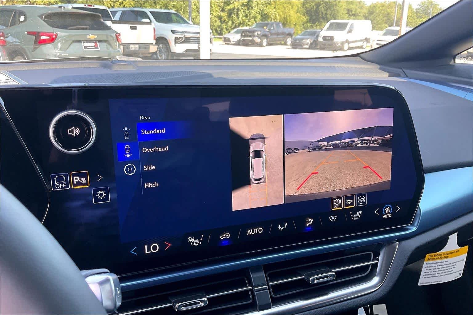 2026 Chevrolet Equinox EV 2LT - Photo 17
