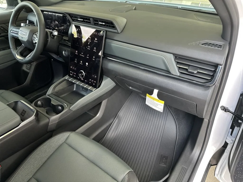 2026 GMC Terrain AT4 - Photo 36