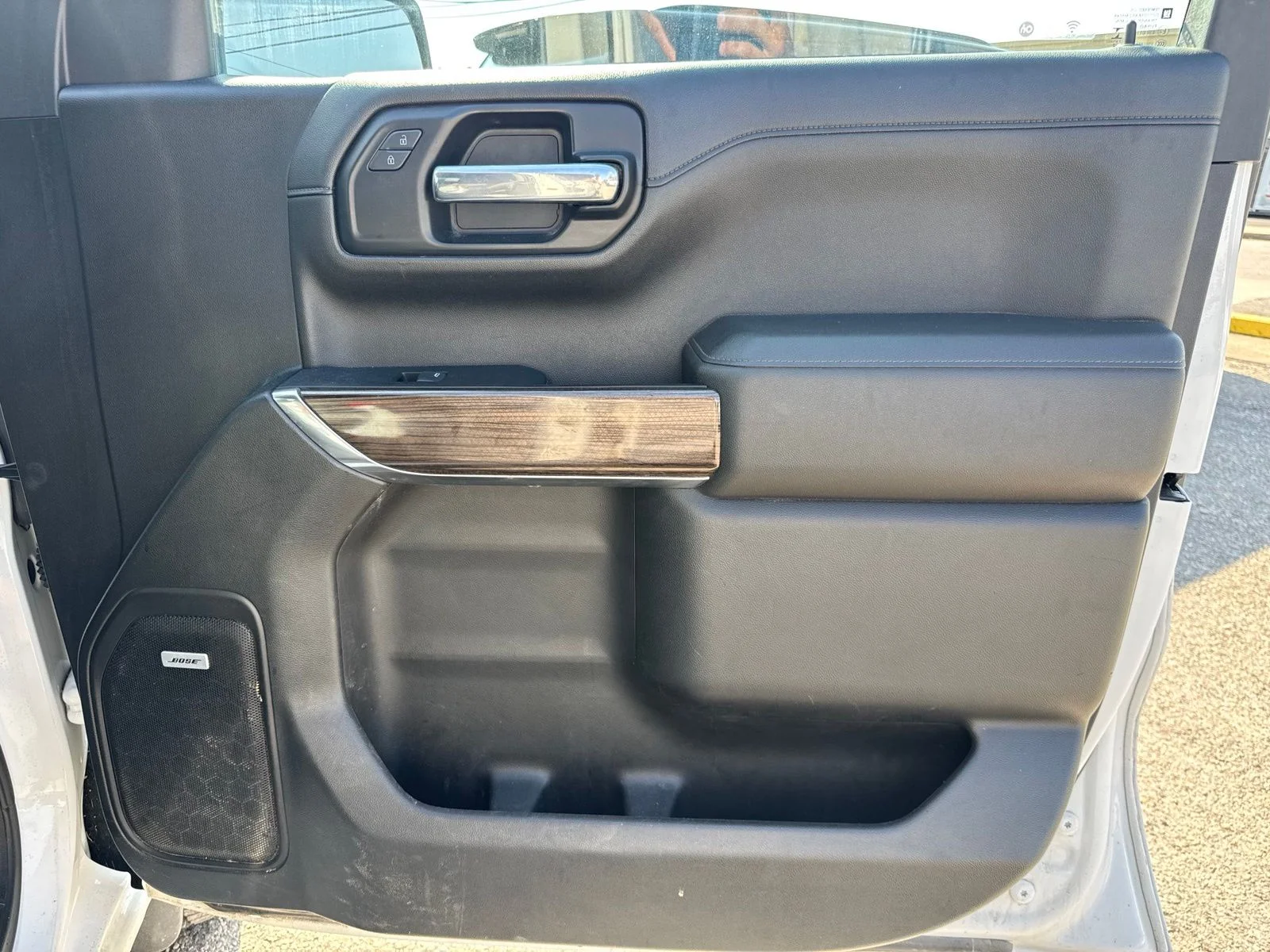 Used 2022 White Chevrolet LT Trail Boss image 31