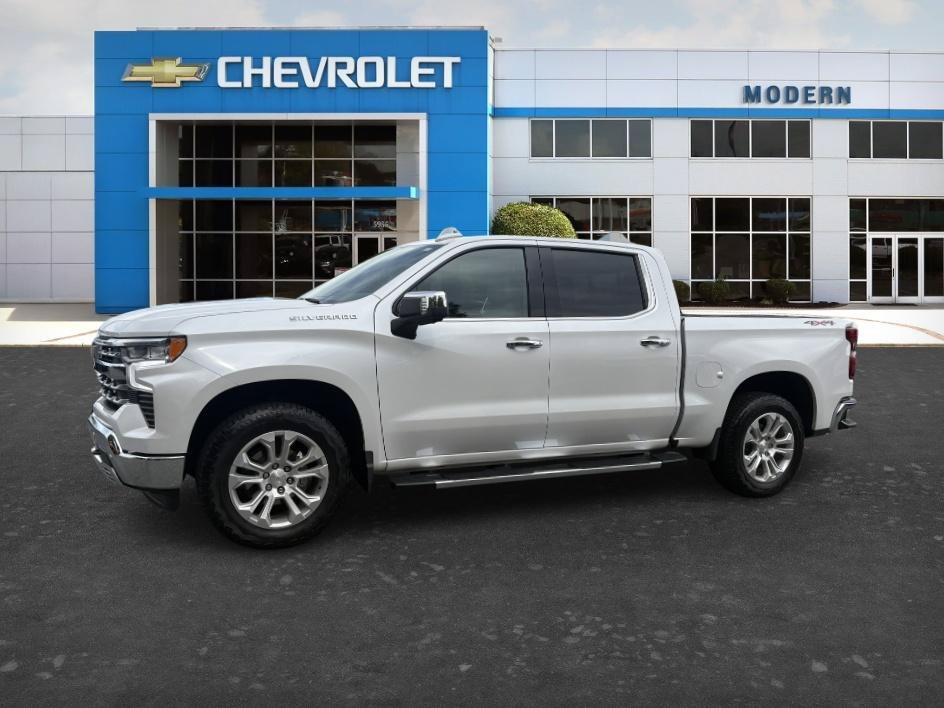Used 2023 Iridescent Pearl Tricoat Chevrolet LTZ image 1