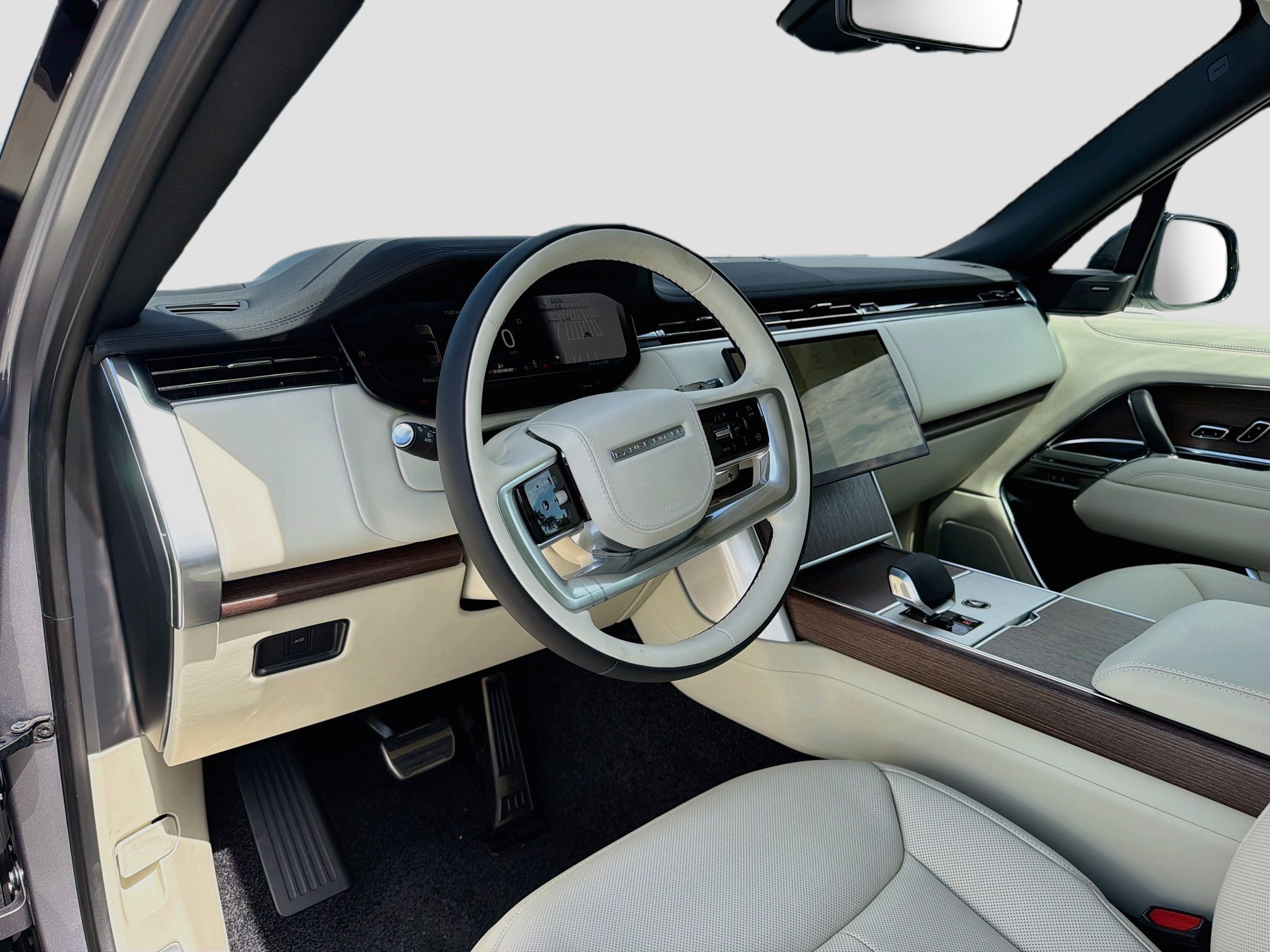 New 2026 Eiger Grey LAND ROVER SE 7 Seats image 27