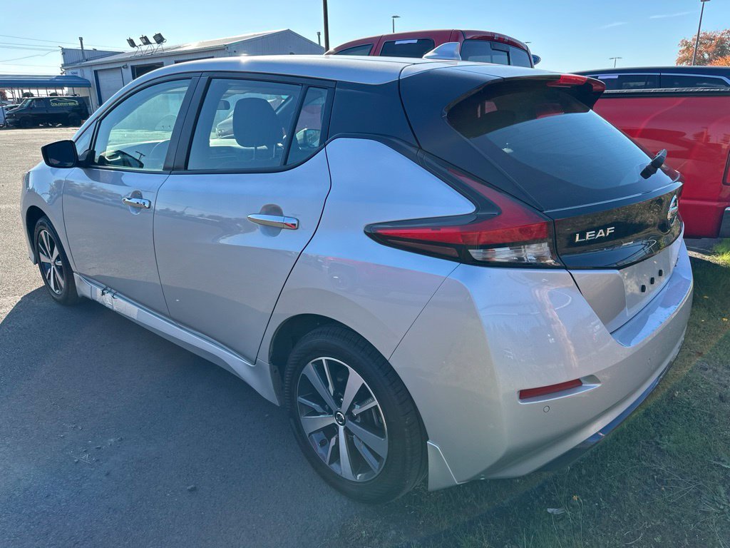 Used 2022 Silver Nissan S Plus image 6