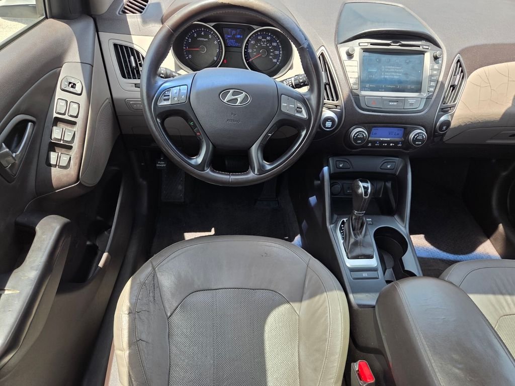 Used 2015 White Hyundai Limited image 8