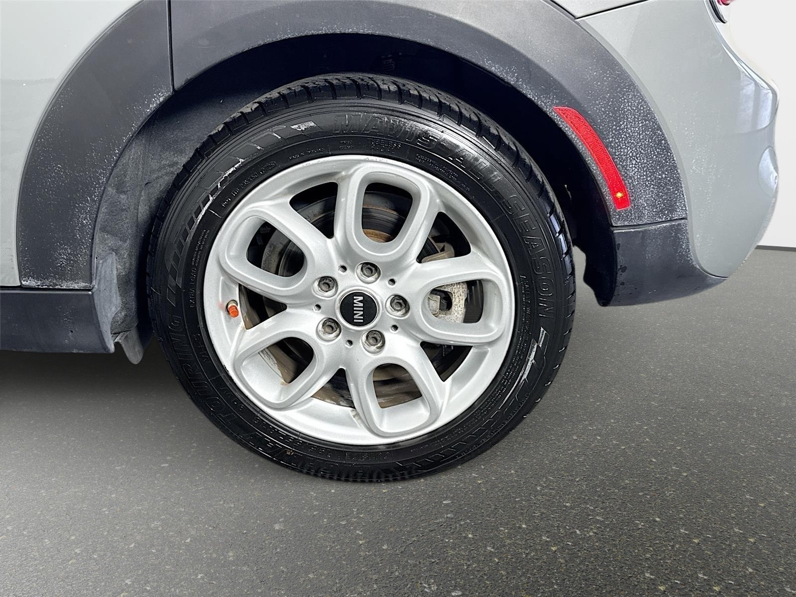 Used 2019 Gray Metallic MINI Classic image 28