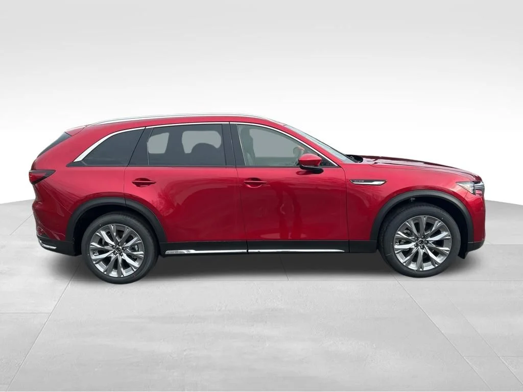 New 2026 Soul Red Crystal Metallic Mazda 3.3 Turbo Premium Plus image 7