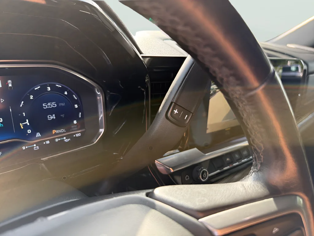 Used 2022 Gray Chevrolet LT image 29