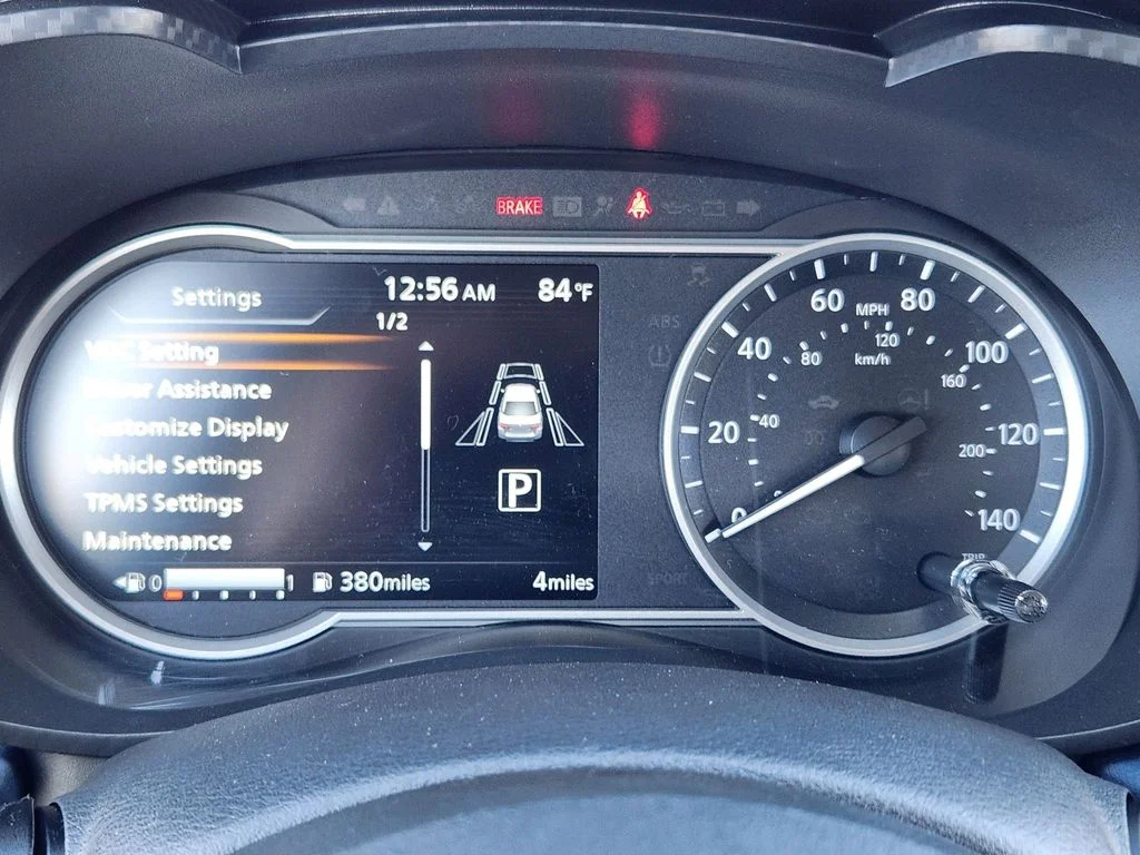 2025 Nissan Versa Sedan SV - Photo 23