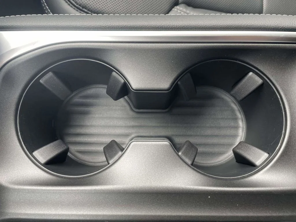 New 2025 Black Ford Platinum image 17