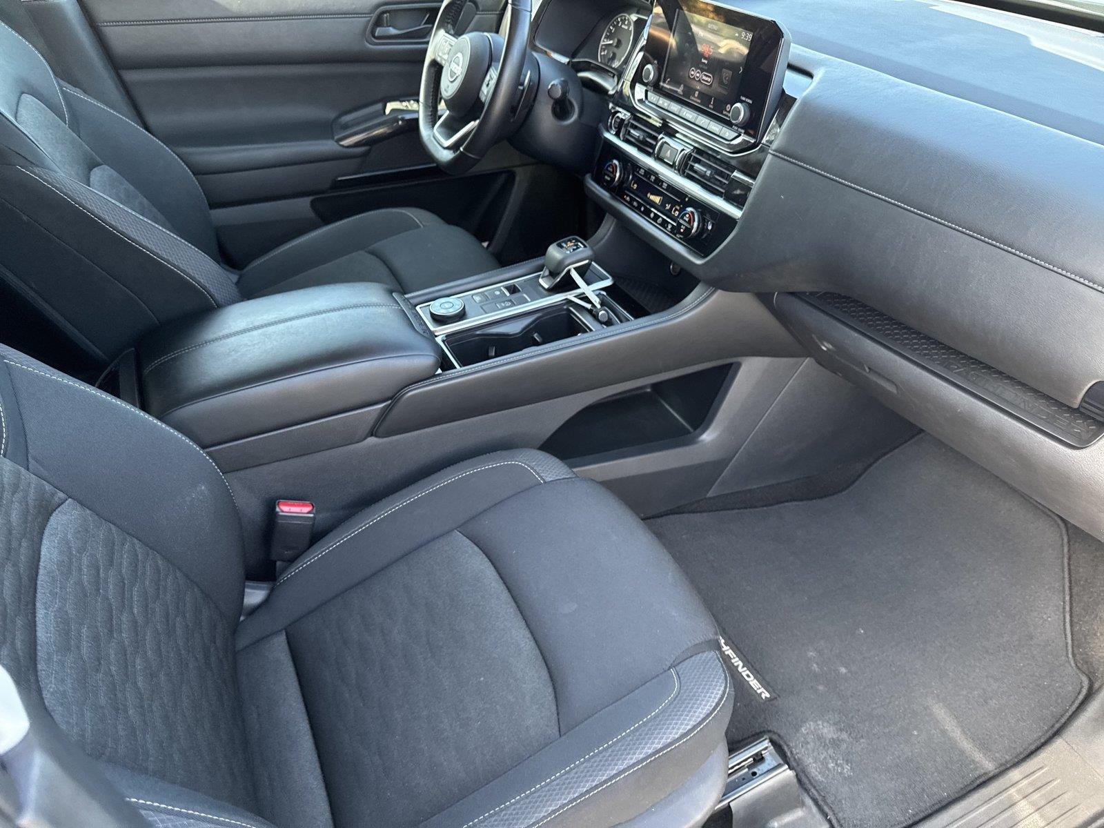 Used 2024 Super Black Nissan SV image 29