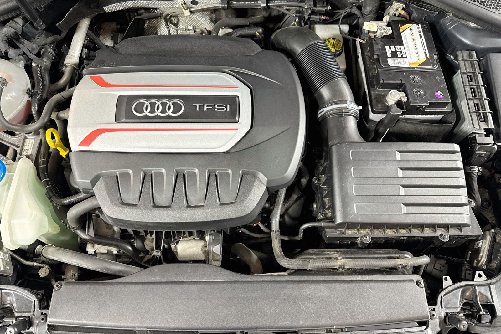 Used 2019 Navarra Blue Metallic Audi Prestige image 29