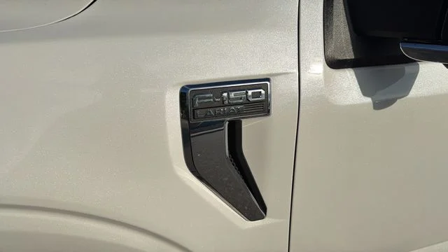 Used 2024 White Ford Lariat image 38