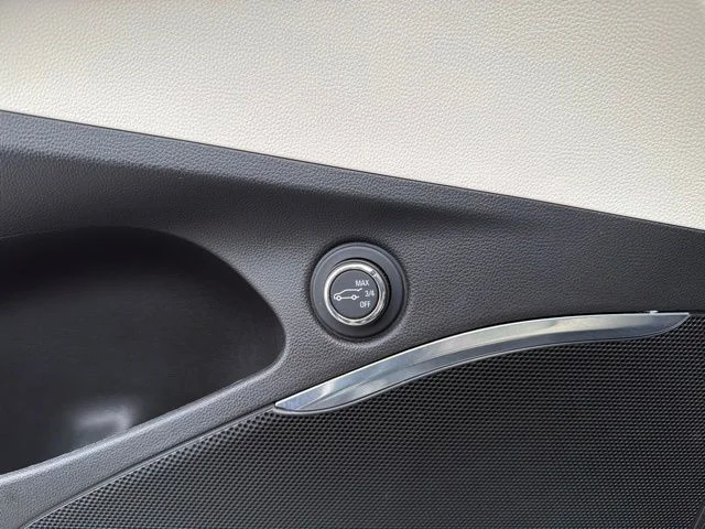 Used 2023 Gray Buick Essence image 14