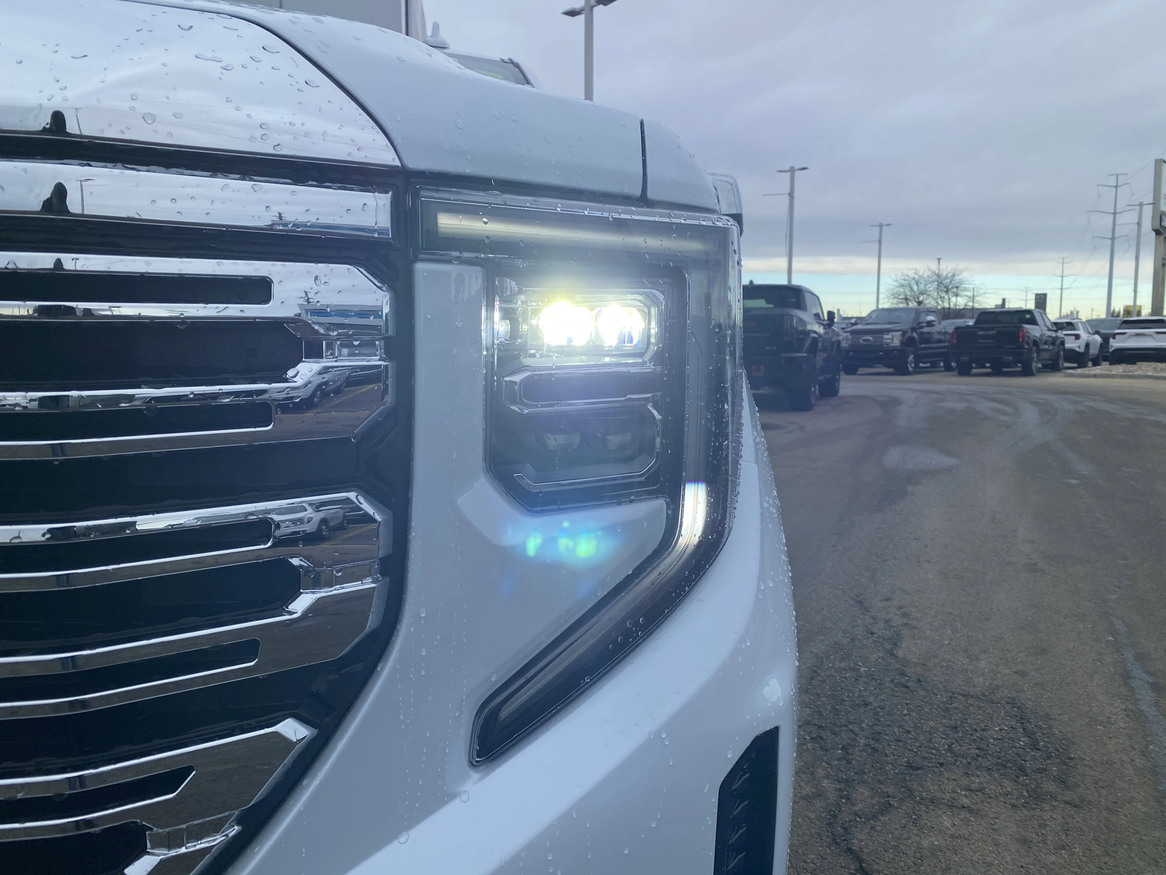 New 2026 GLACIER WHITE TRICOAT GMC Denali image 10
