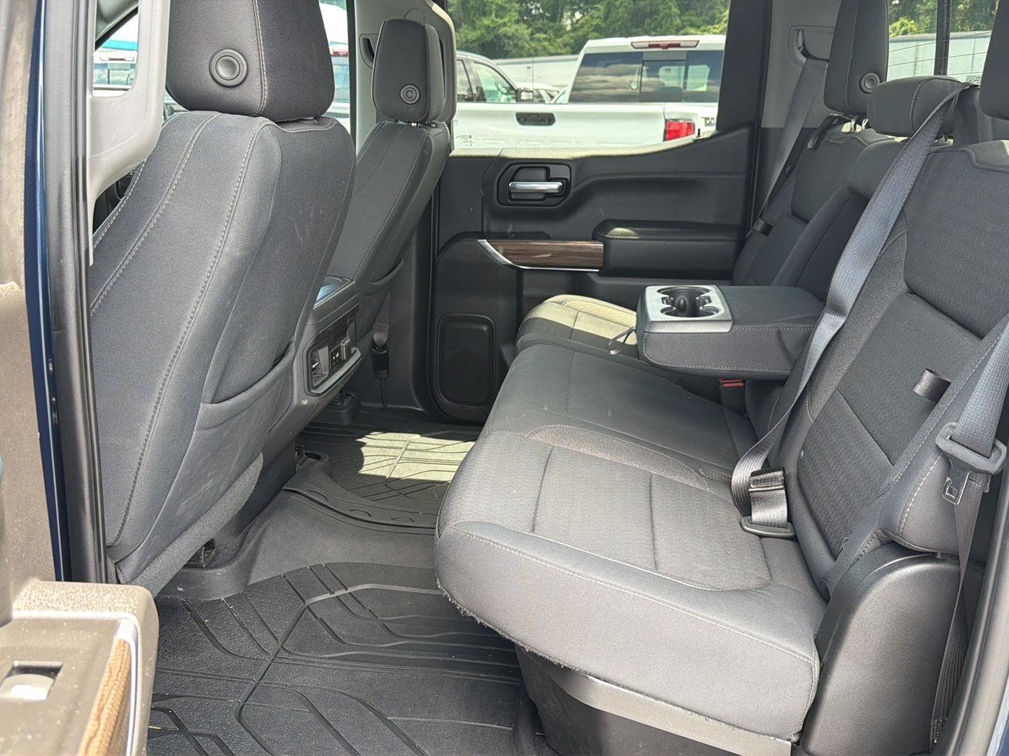 Used 2019 Northsky Blue Metallic Chevrolet RST image 11