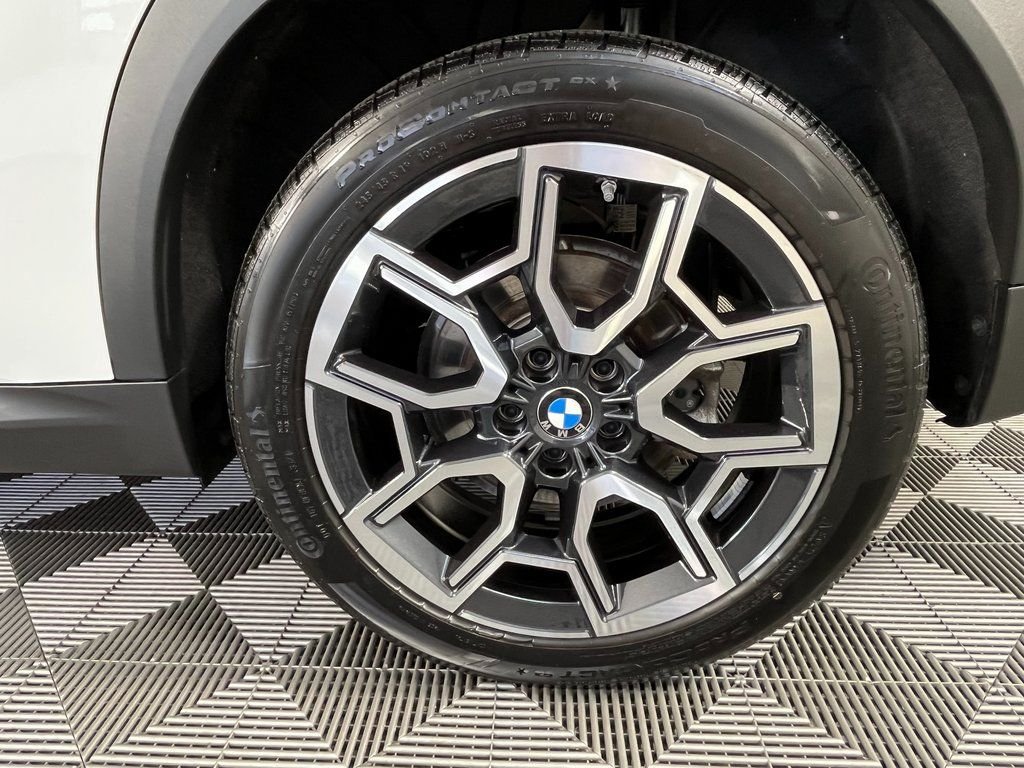 2025 BMW X2 28i - Photo 14