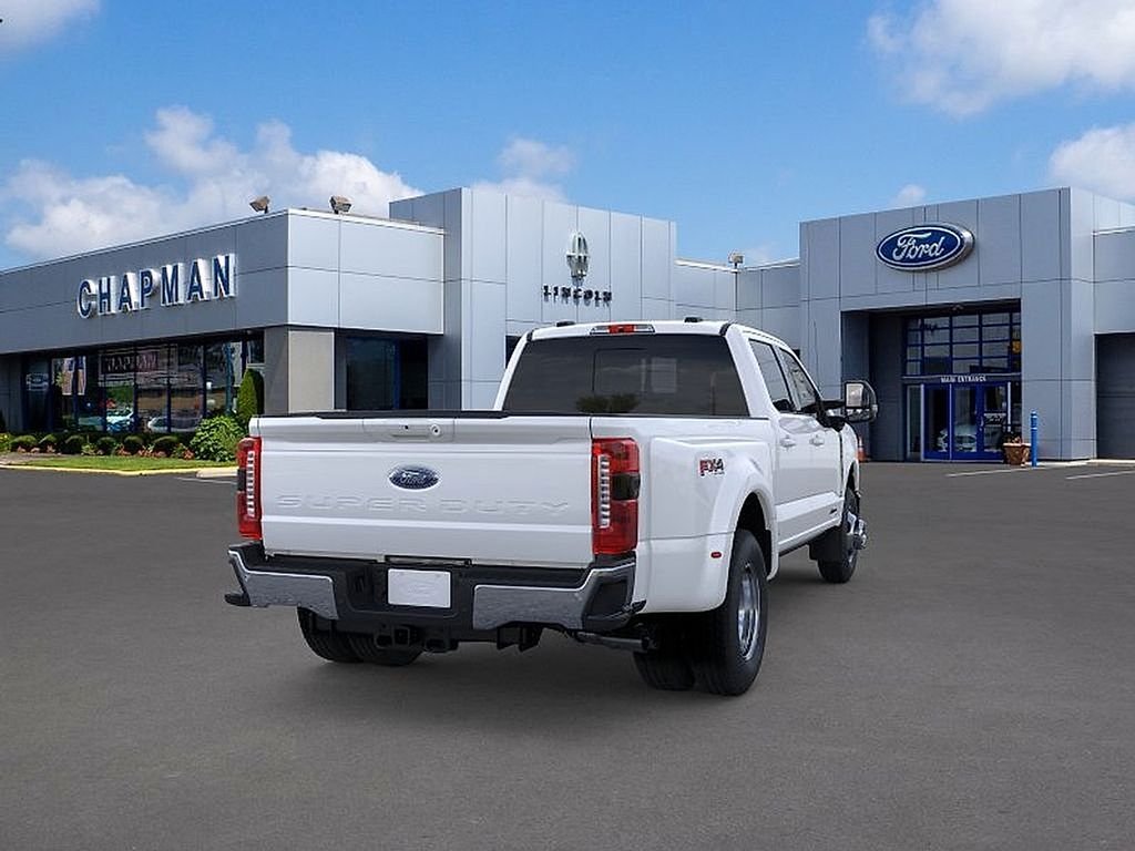 New 2026 Star White Metallic Tri-Coat Ford F-350® Lariat® image 8