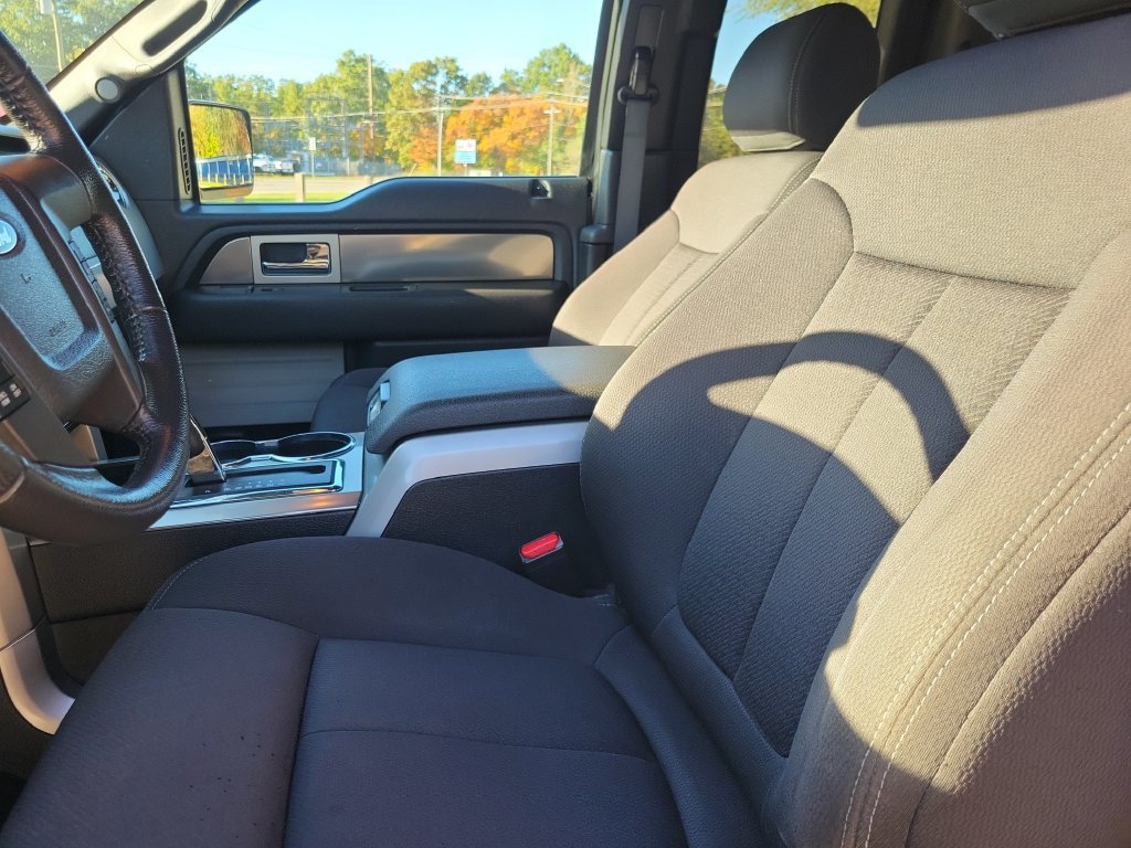 Used 2013 Black Ford FX2 image 18