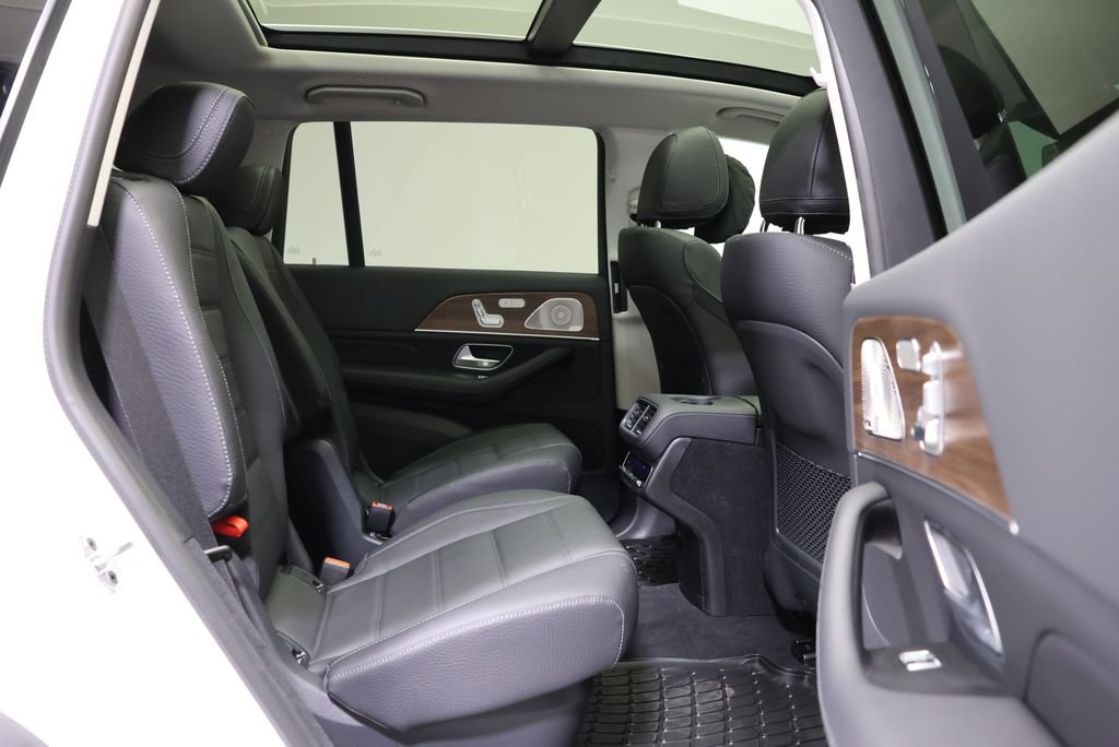 New 2026 Polar White Mercedes-Benz GLS 450 image 55