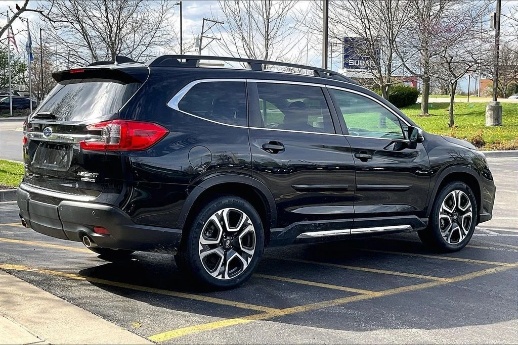 Used 2023 Black Subaru Limited image 15