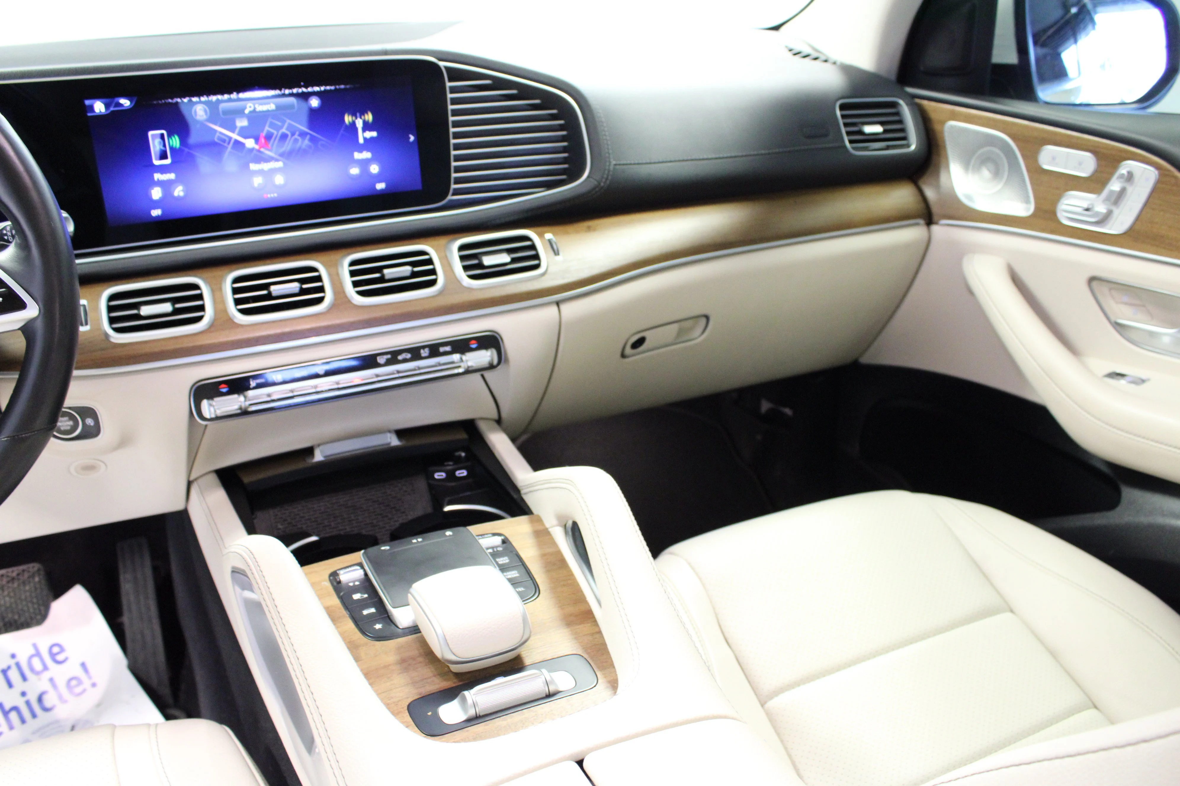 Used 2024 Polar White Mercedes-Benz GLS 450 image 20