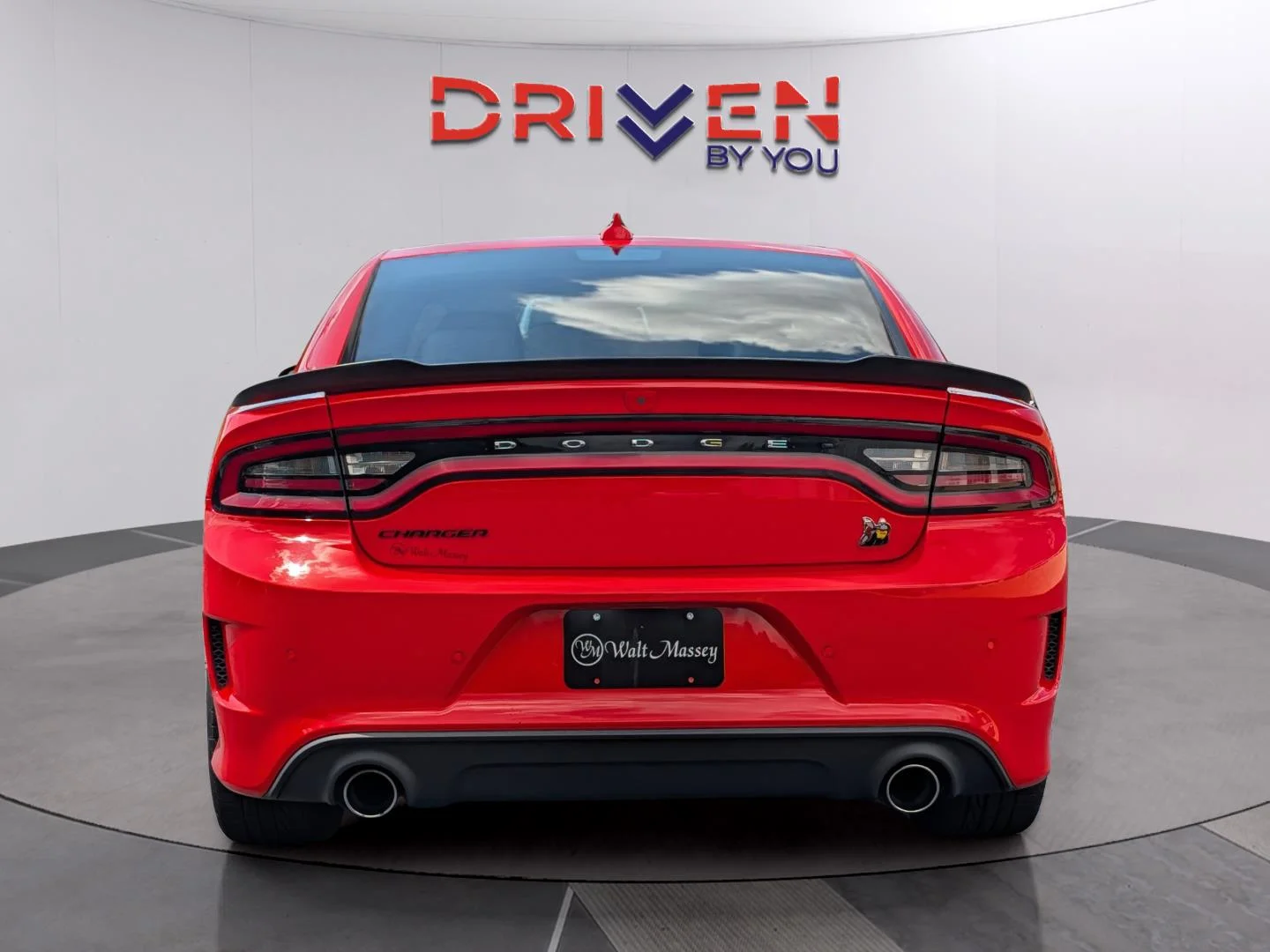 Used 2023 Go Mango Dodge Scat Pack image 4