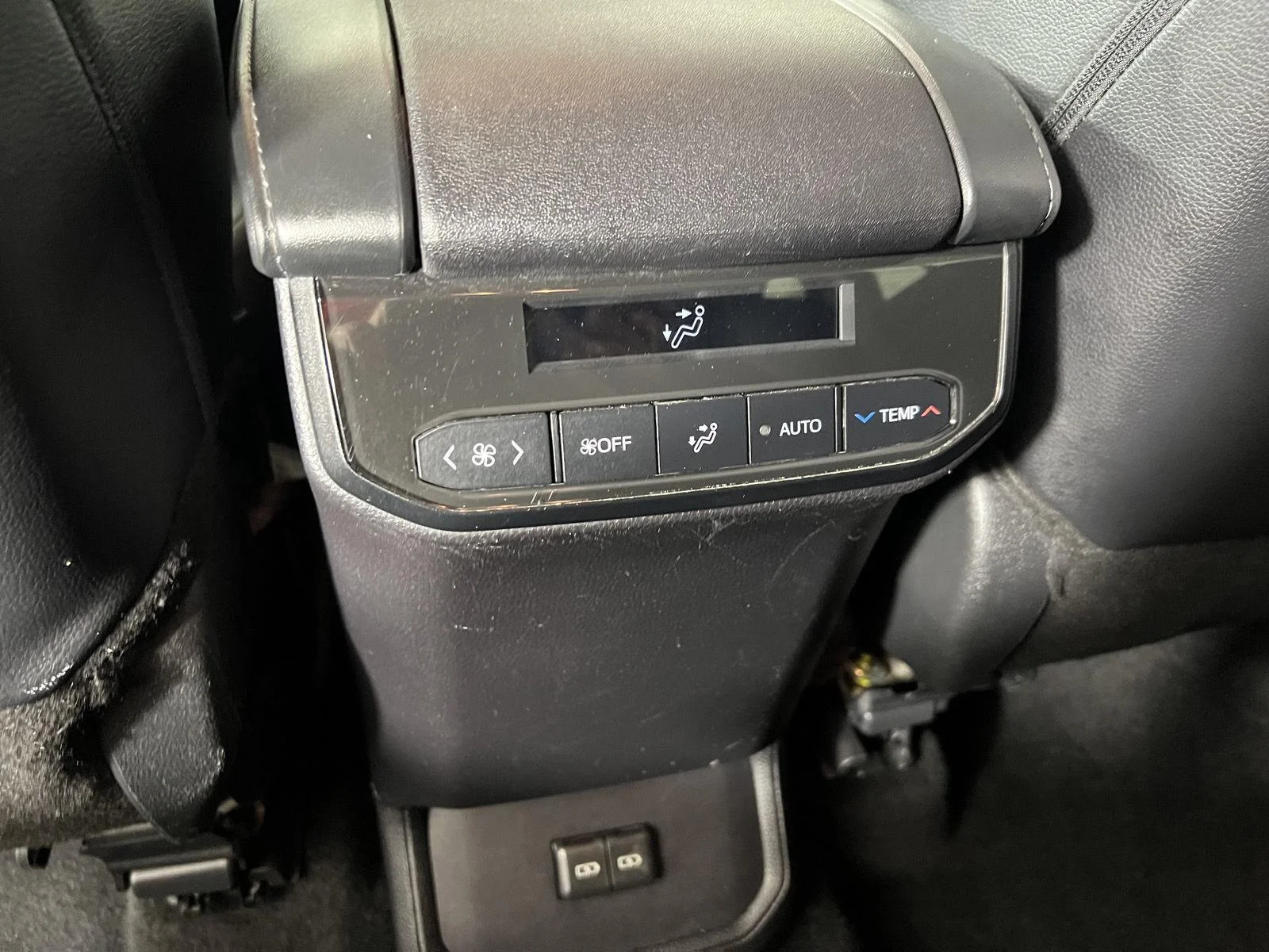 Used 2024 Midnight Black Metallic Toyota XLE image 26
