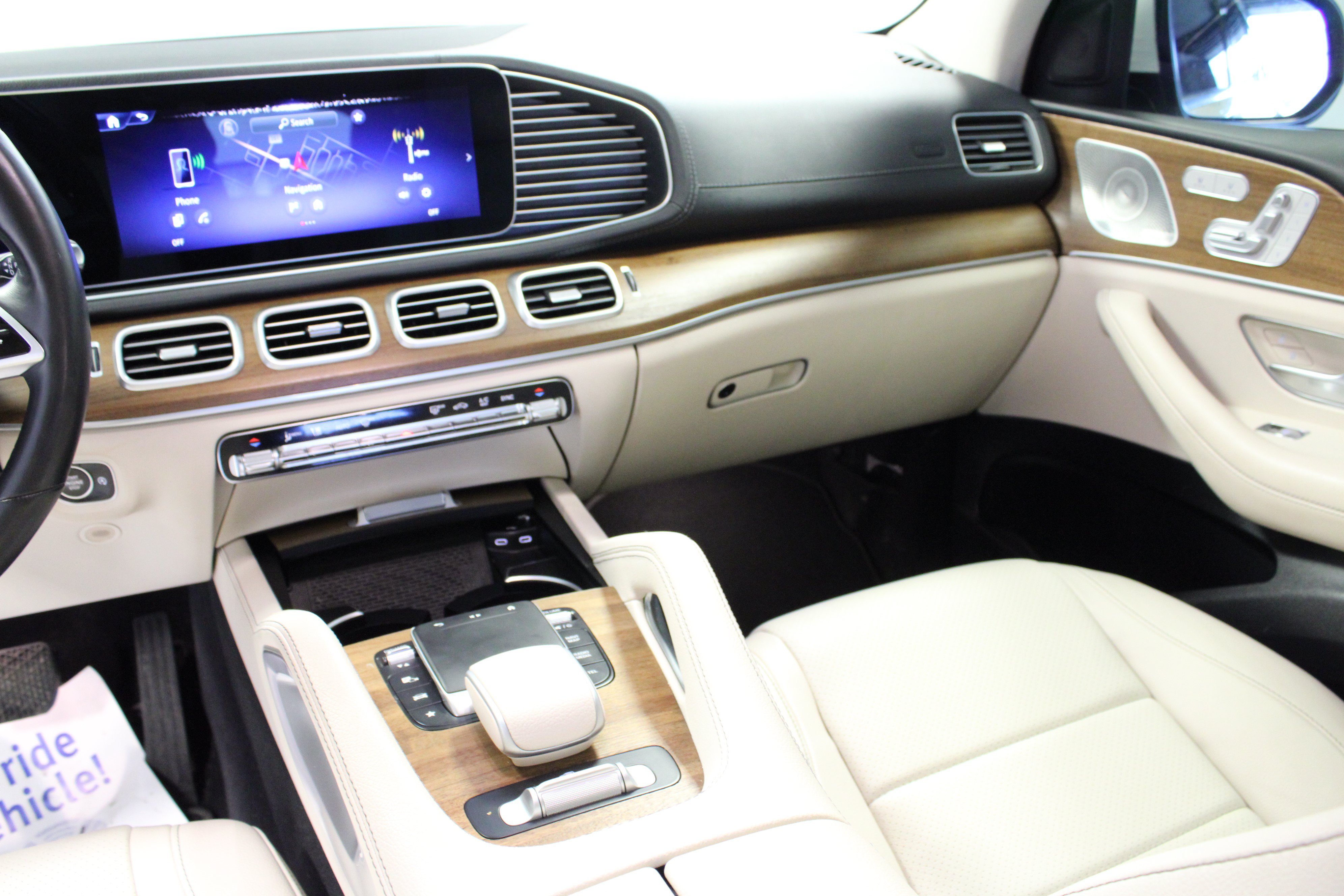 Used 2024 Polar White Mercedes-Benz GLS 450 image 20