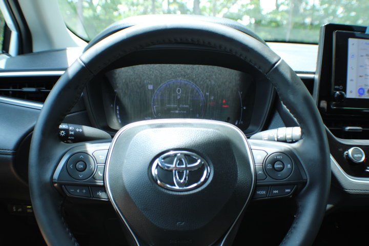 Certified Used 2026 Wind Chill Pearl Toyota LE image 52